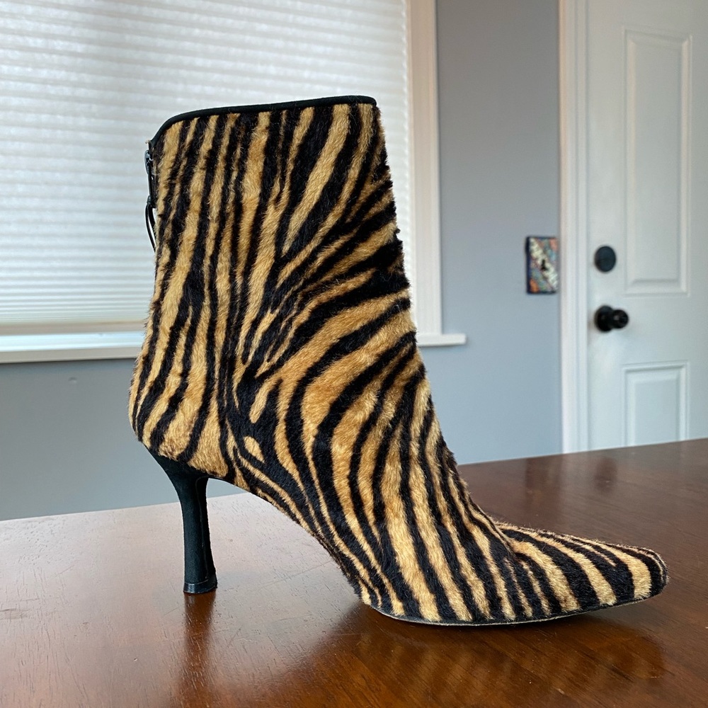 Stuart Weitzman Ankle Boots | Zebra print, calf hair
